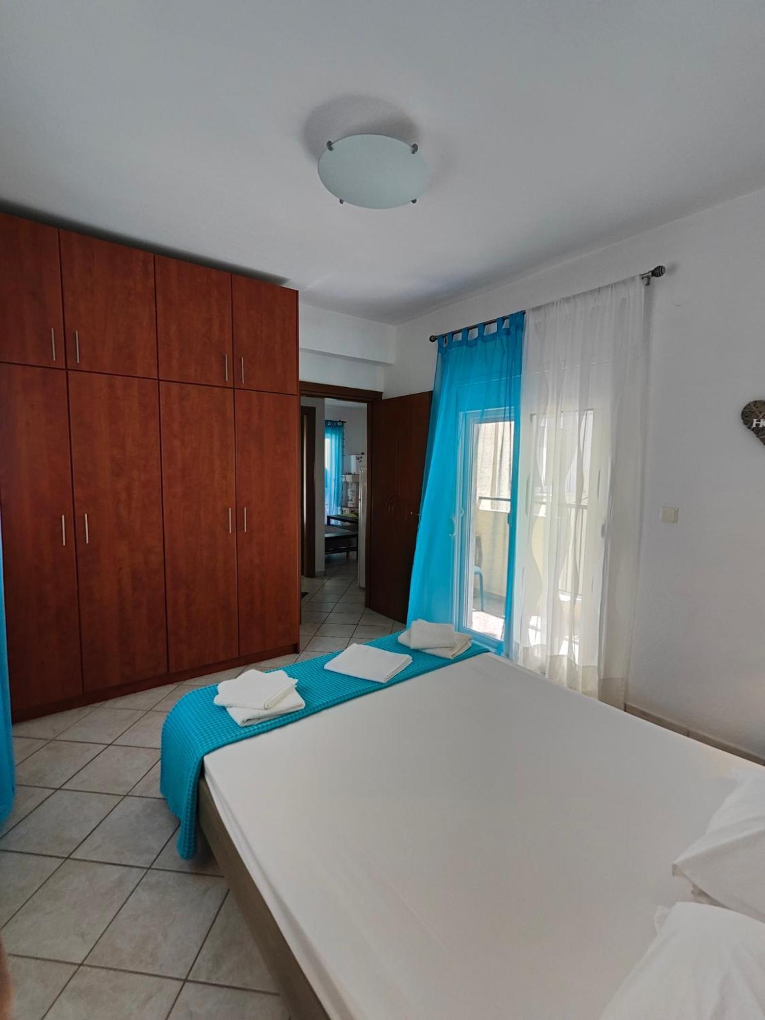 Roses Rt Apartments Skioni II Nea Skioni Luaran gambar
