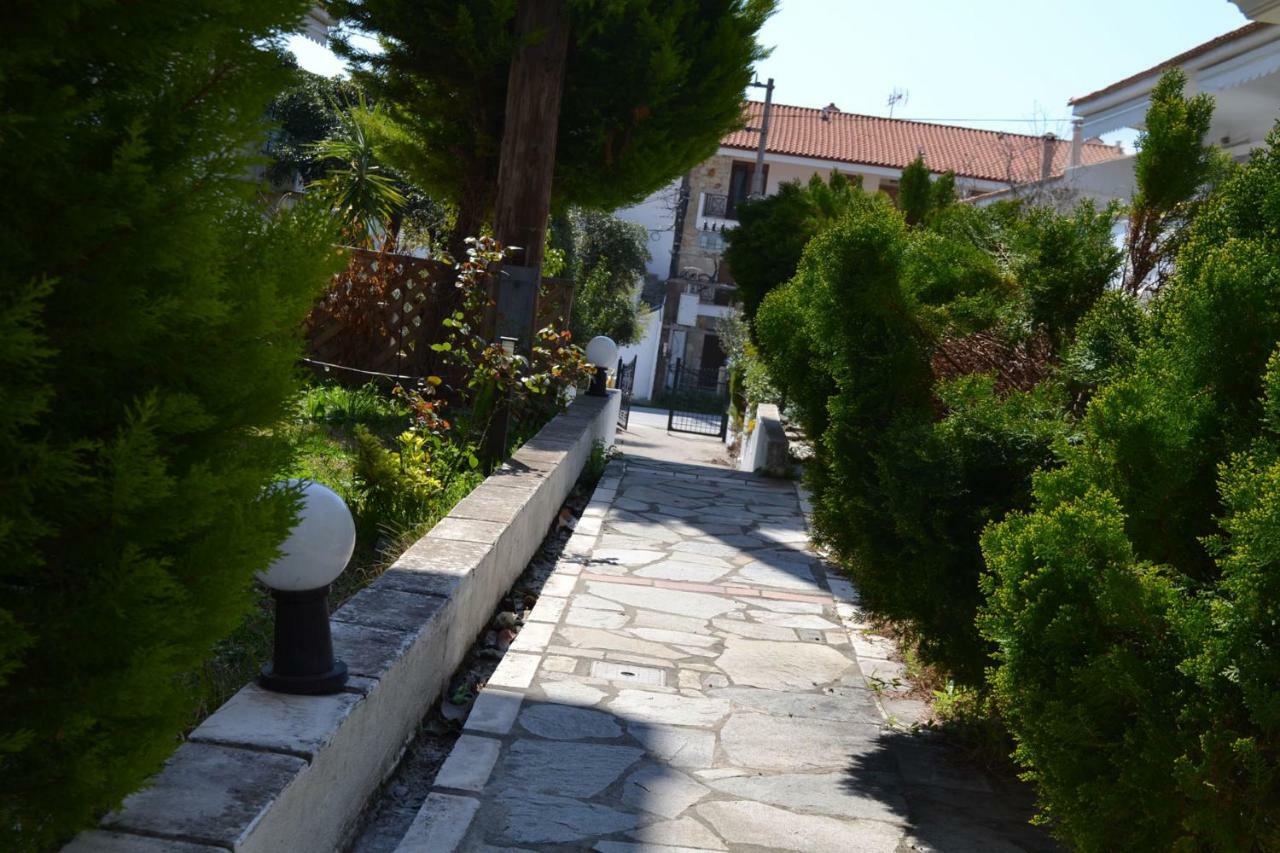 Roses Rt Apartments Skioni II Nea Skioni Luaran gambar